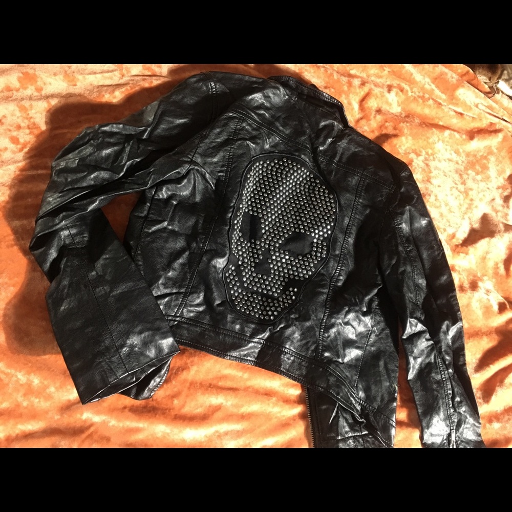 Edgy Soft Leather Jacket Size 4
